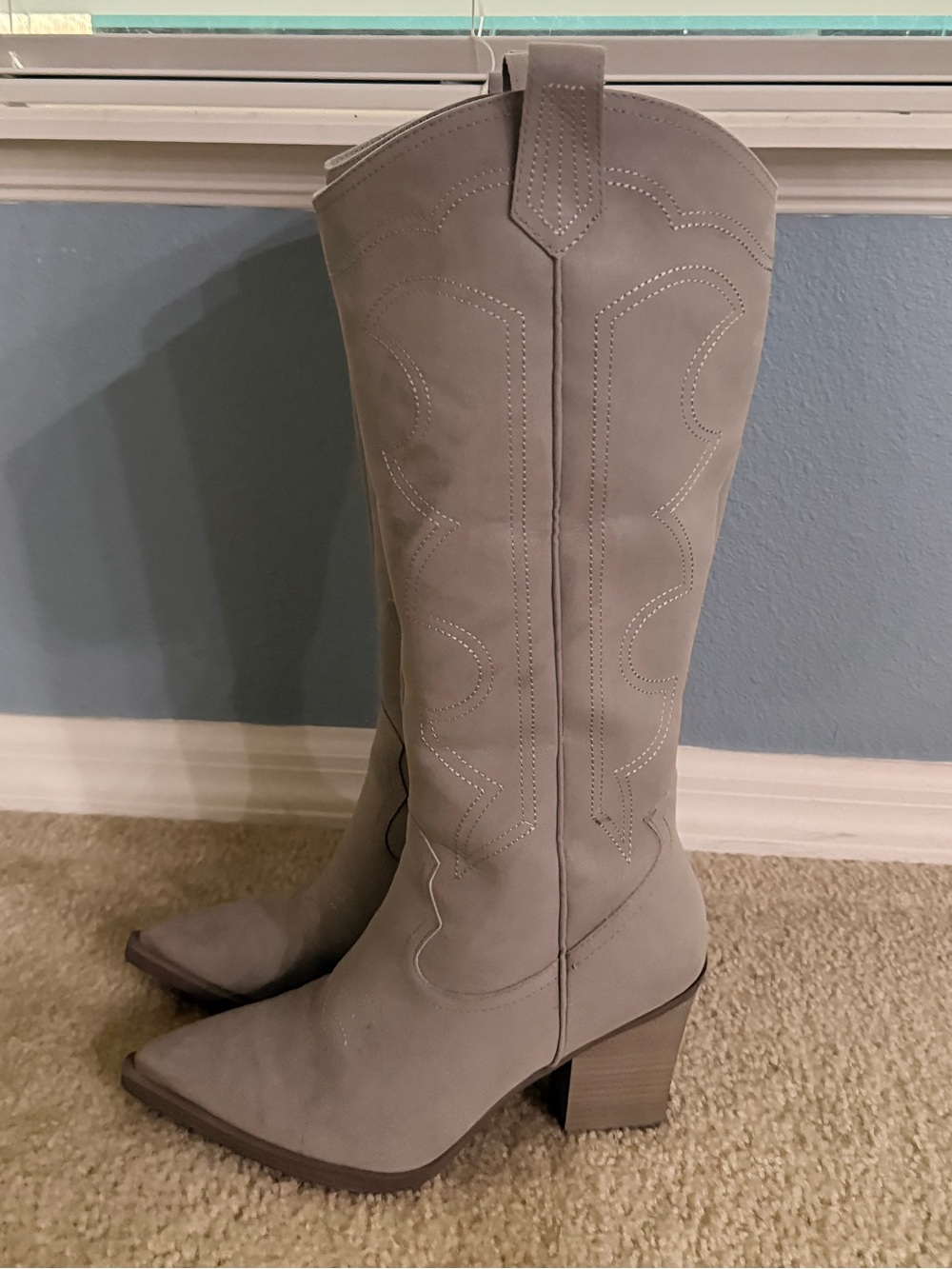 Women's Tall Western Block Heel Boots in Light Gray